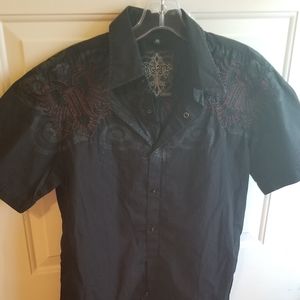 Men's size medium ROAR short sleeve snap up shirt